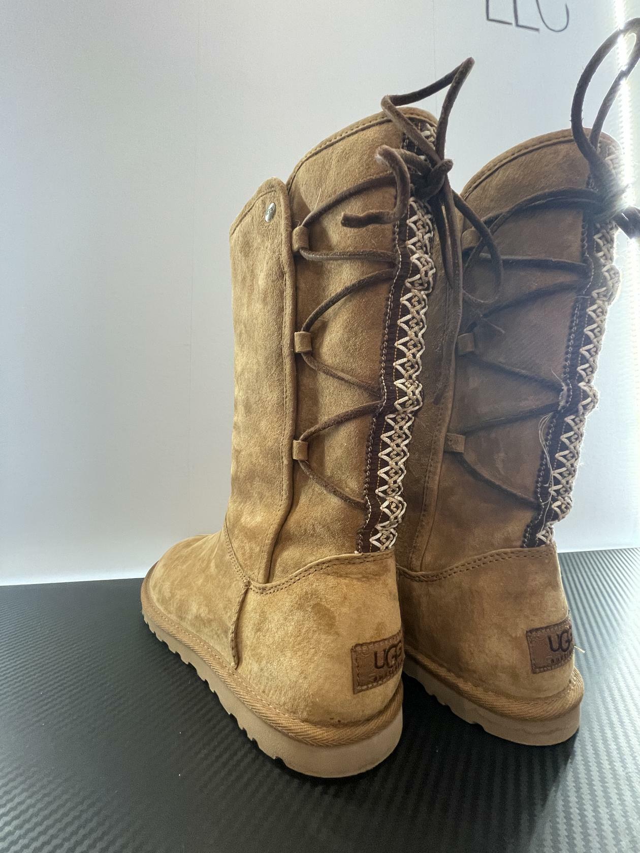 UGG Light Weight Tall Braided Tasman Boots Chestnut Brown Women’s Size 8