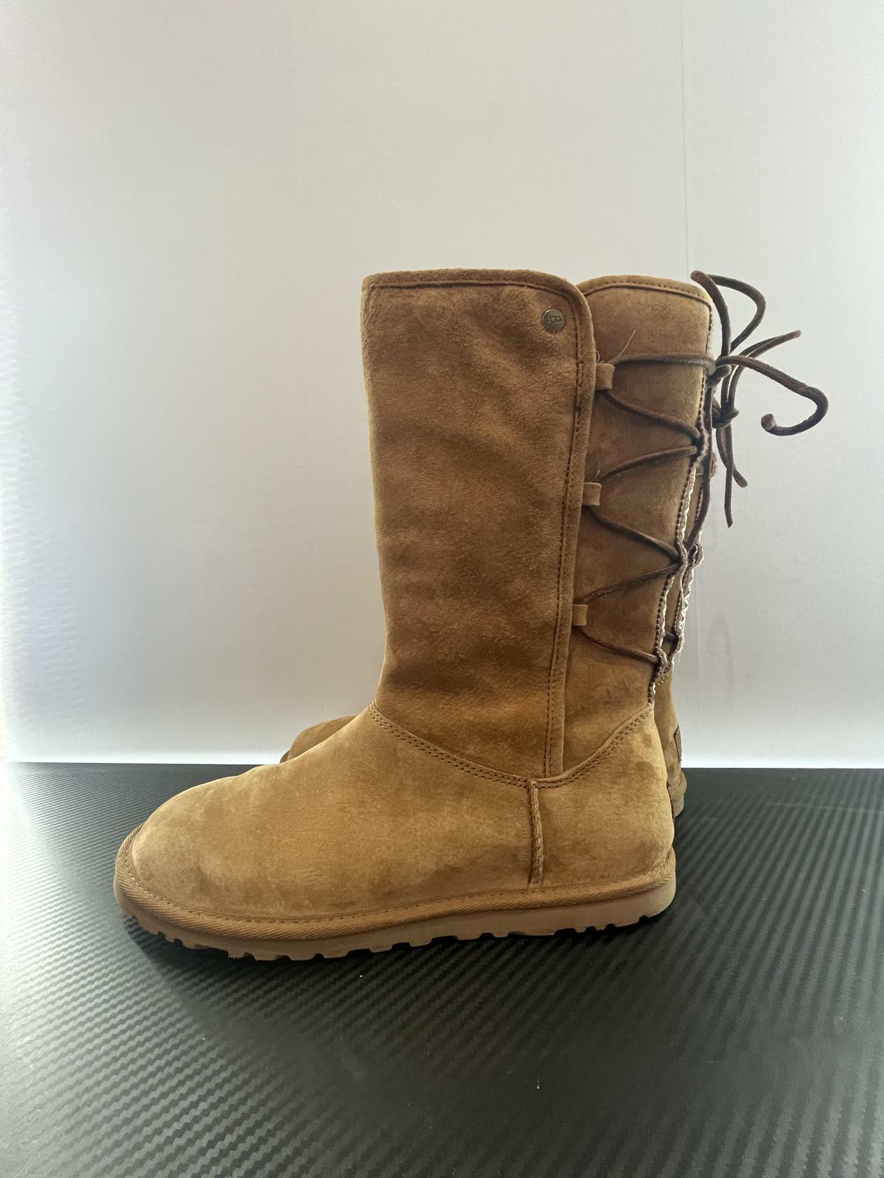 UGG Light Weight Tall Braided Tasman Boots Chestnut Brown Women’s Size 8