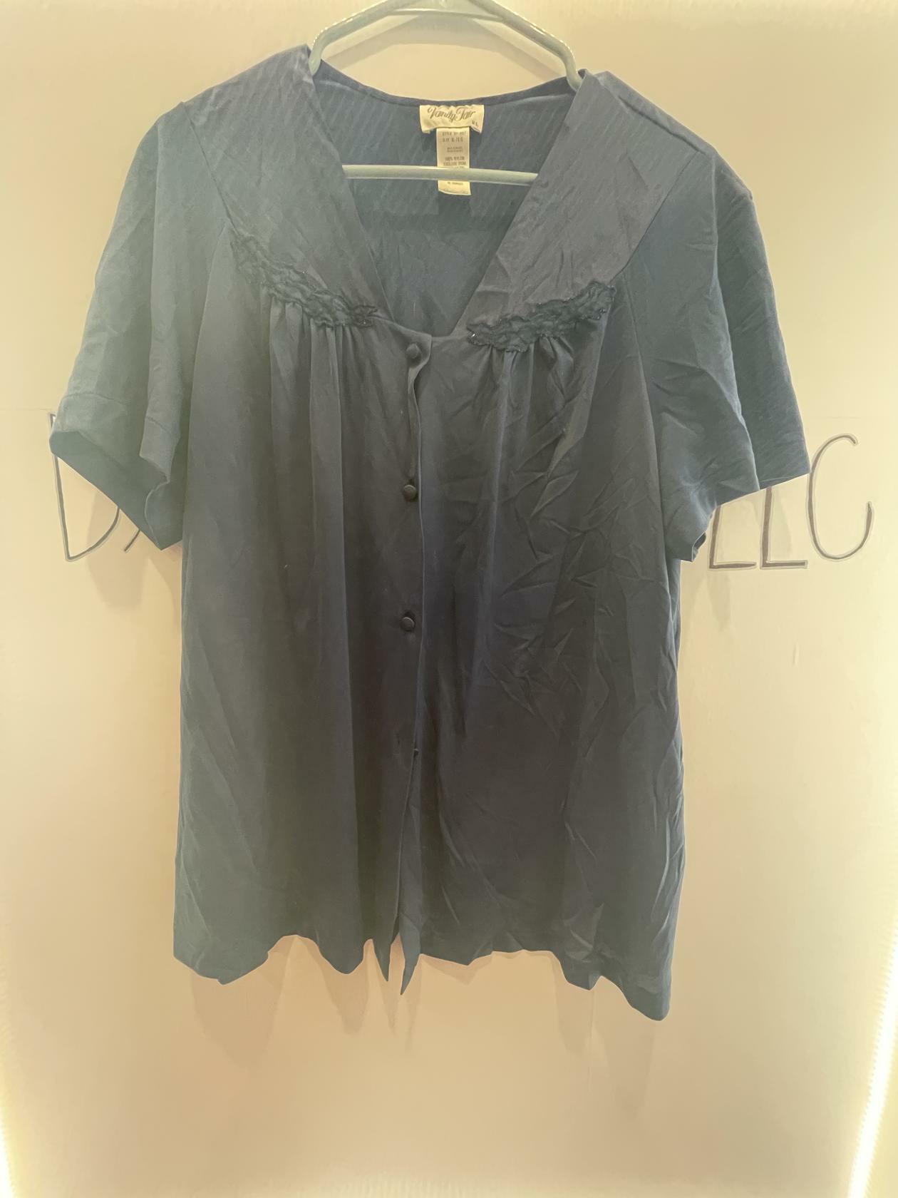 Vanity Fair Women Sheer Sleepwear Top Size L Blue Button Up Short Sleeve Size XL - Very Good