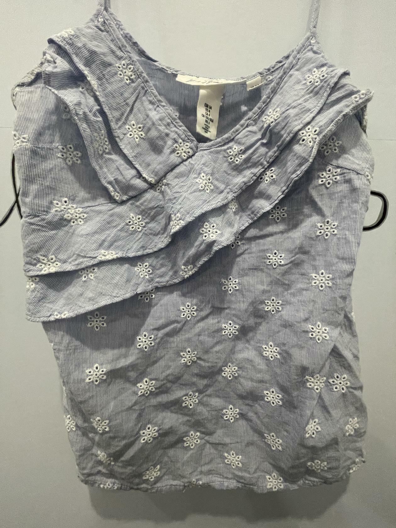 H&M L.O.G.G. shirt women Sz 4 tank cami blouse light blue floral pattern v neck - Very Good