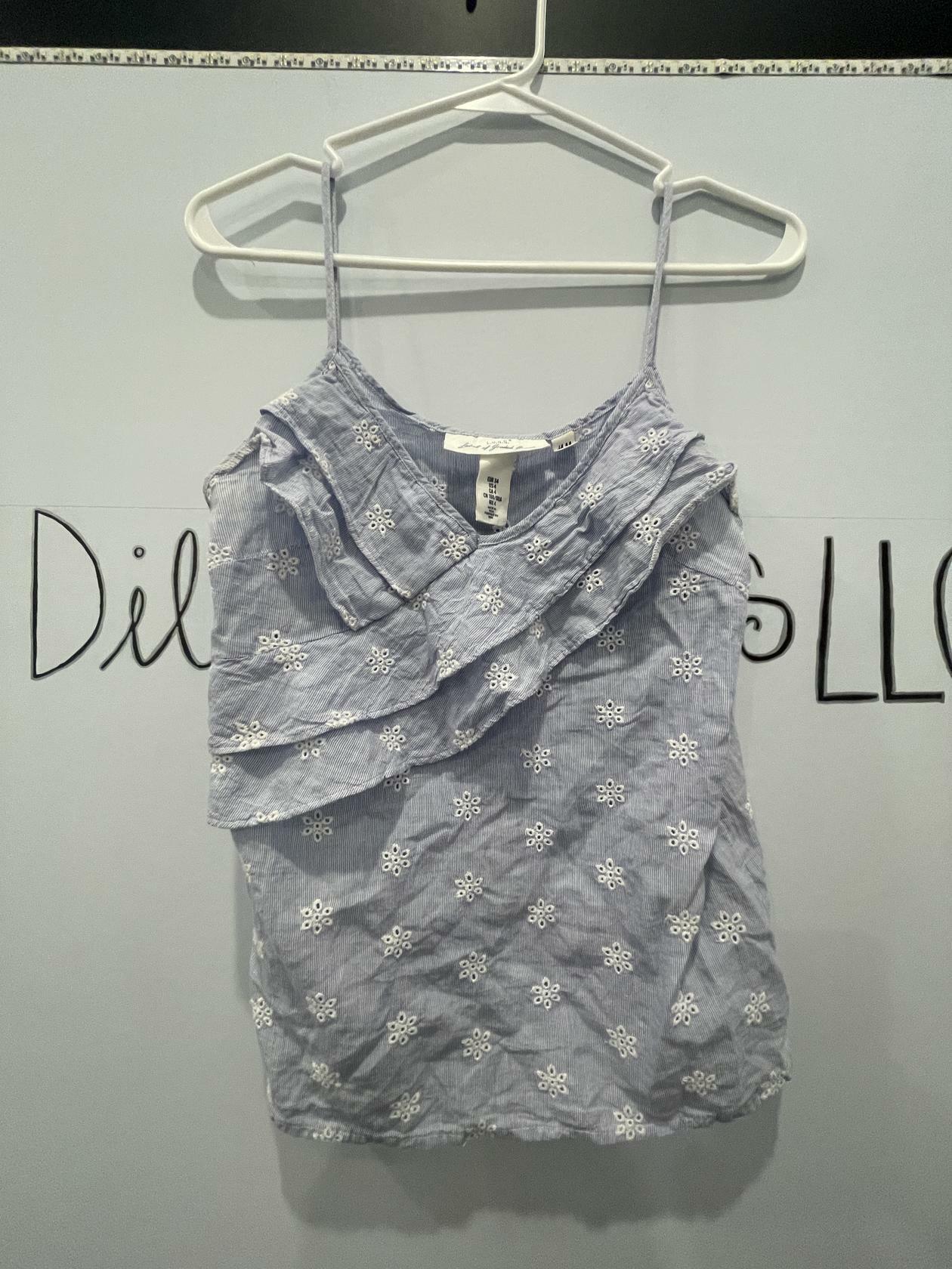 H&M L.O.G.G. shirt women Sz 4 tank cami blouse light blue floral pattern v neck - Very Good